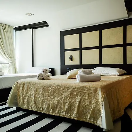 Amsterdam 4* Budva