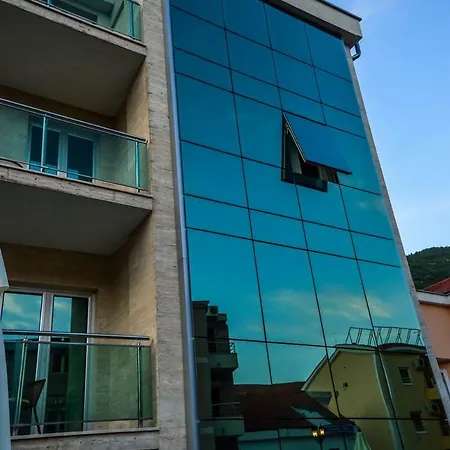 Amsterdam Budva